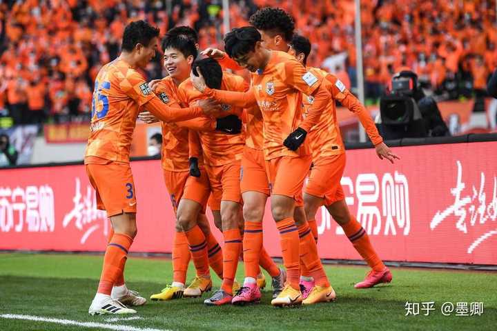 爱游戏vip注册-苏宁客场不敌鲁能，遭遇连败(苏宁客场不敌鲁能,遭遇连败是真的吗)