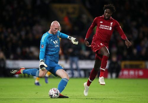 爱游戏在线登录-绝地反击:女足球员临危受命(绝地反击女足球员临危受命是哪一集)