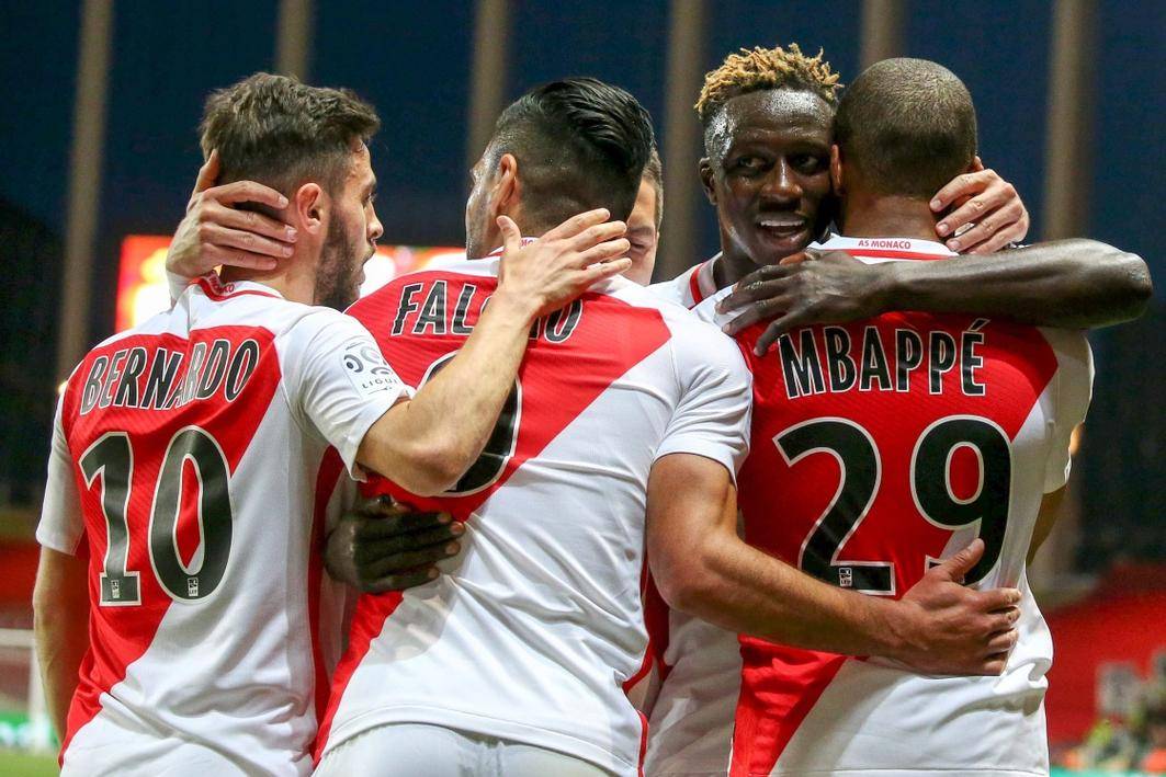 爱游戏网页版登录入口-法甲比赛精彩纷呈,球队实力悬殊