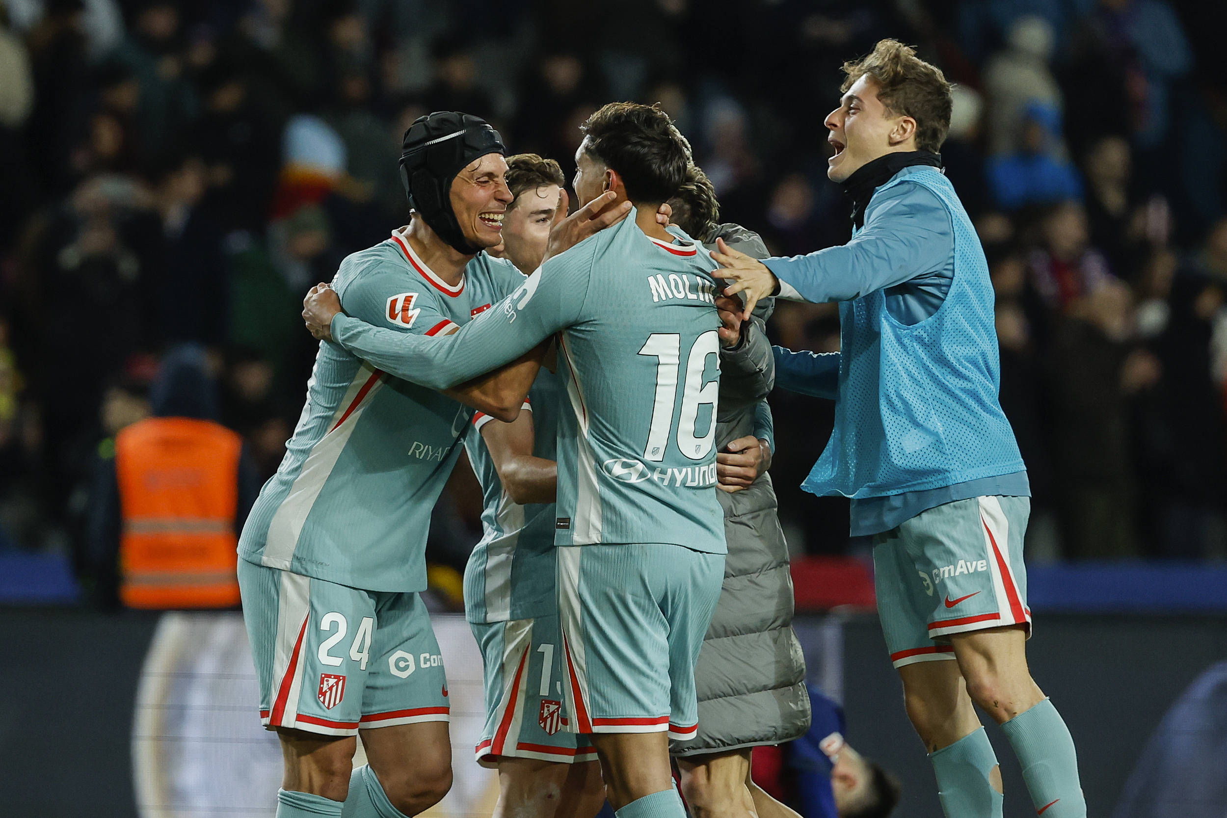 爱游戏网页版入口-尤文图斯后防线稳固,备战重要比赛