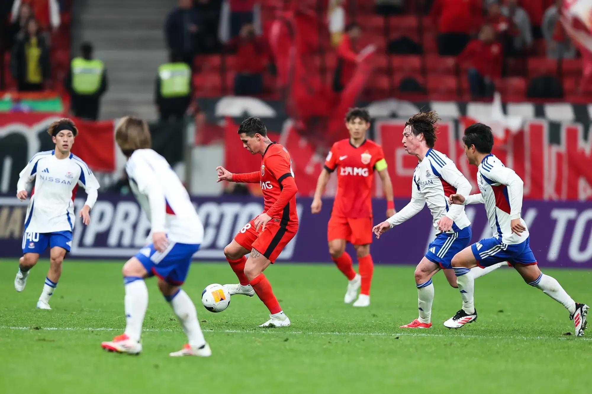 爱游戏亚洲官网-中超球队惊艳亚冠场,连胜倒数第一支球队