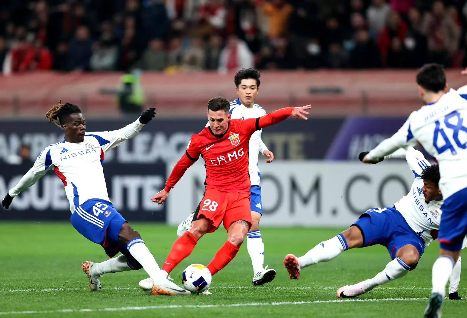 爱游戏亚洲官网-中超球队惊艳亚冠场,连胜倒数第一支球队