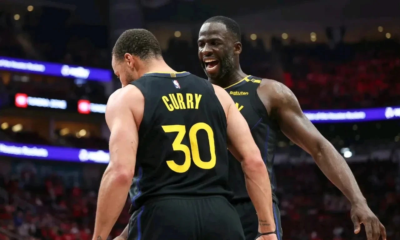 爱游戏入口-勇士不敌骑士,格林全场表现低迷失利收场的简单介绍