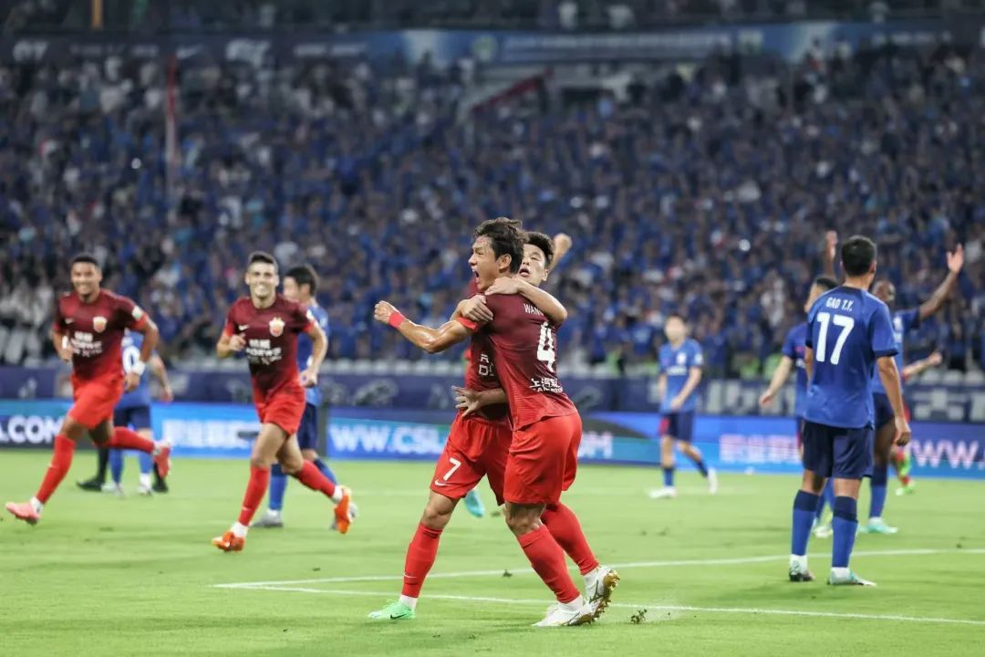 爱游戏新闻-包含上海申花战胜对手,晋级之路再添一胜的词条