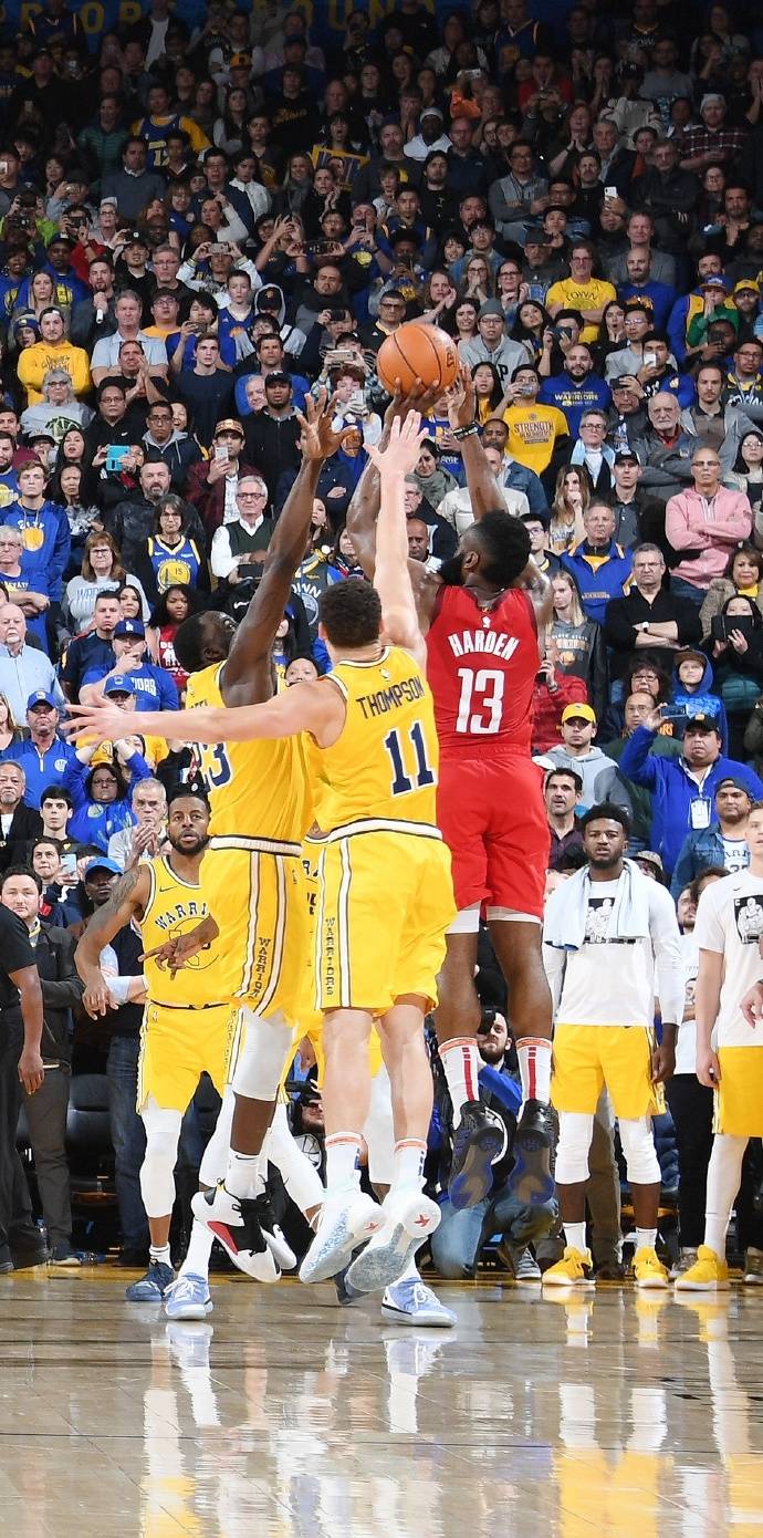 爱游戏app-火箭战胜马刺,哈登砍下35分